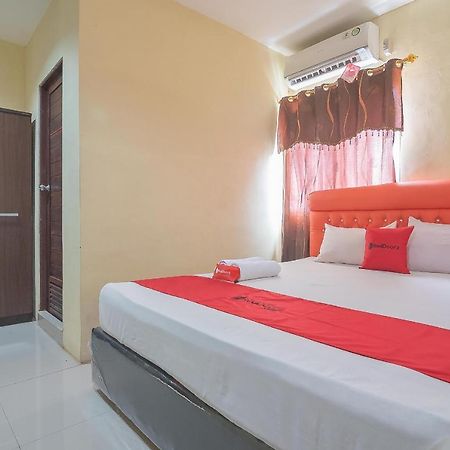 Reddoorz Syariah At Jalan Cilik Riwut Kapuas Hotel Kualakapuas Exterior photo
